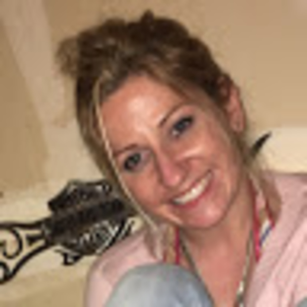 Meet your Posher, Corie